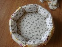 家里养宠物的 冬天到了 给你家猫狗主子做个温暖的宠物南瓜窝吧