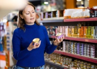 不只是饱腹，请看懂这些宠物食品标签真相