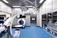 伊康宠物医院宠物护理加盟连锁火爆招商中—神州加盟网zjjm.net