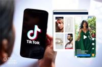 TikTok宠物行李箱热度飞涨，携宠出行成“刚需