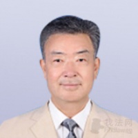 在一家宠物店买了只哈士奇买的时候店主让他们一家的医院给做了检查说狗狗健康买回来当天晚上狗狗老咳感觉喉咙有痰的那种当天晚上还拉稀害怕是只病狗