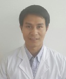 被自己的宠物猫咬手指头了