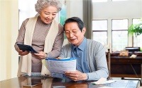 宠物陪伴老人项目：揭秘养老新风尚的无限商机