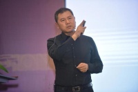融资1800万 小罐茶联创创业做猫罐头：老罗直播7分钟 带货10万罐