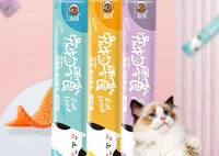 贡宠猫条：创新配方，引领宠物食品新潮流
