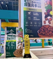 加冕时刻！爵宴、好适嘉京宠展荣获「主粮类」「零食类」双金荣耀