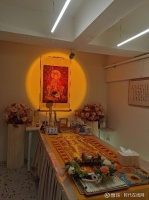 宠物墓地、宠物祭品……“毛孩子”也享香火 本文来源：消费者报道 作者：刘新歌“无论什么生命离去，都想让他们知道，还有人爱着、惦记着他们。” 近日上映的宠物题材电影...