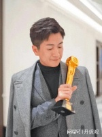 TVB男星入行18年终于上位，兼职动物美容师开源，获圈内艺人力撑