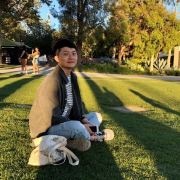 @编剧余易勳 的个人主页