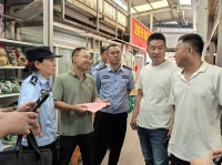 多部门联动赴鱼鸟宠物市场开展护鸟专项行动