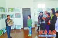 专家给市民讲解鸟类习性 传授护鸟小知识