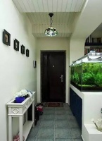 鱼缸做隔断 86平混搭两居空间利用值得借鉴