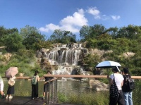 再过11天可以去爬双子山了！世博文化公园南区9月20日开放，国庆或遇大客流将采取限流措施