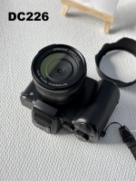 国际宠物日观察：当毛孩子成为“家庭成员”，松典相机如何定格“它经济”下的情感瞬间