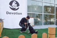 “00后”宠物殡葬师谷铭泽：以温柔送别 抚慰每一份离别之痛